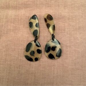 Tortoise post back earrings